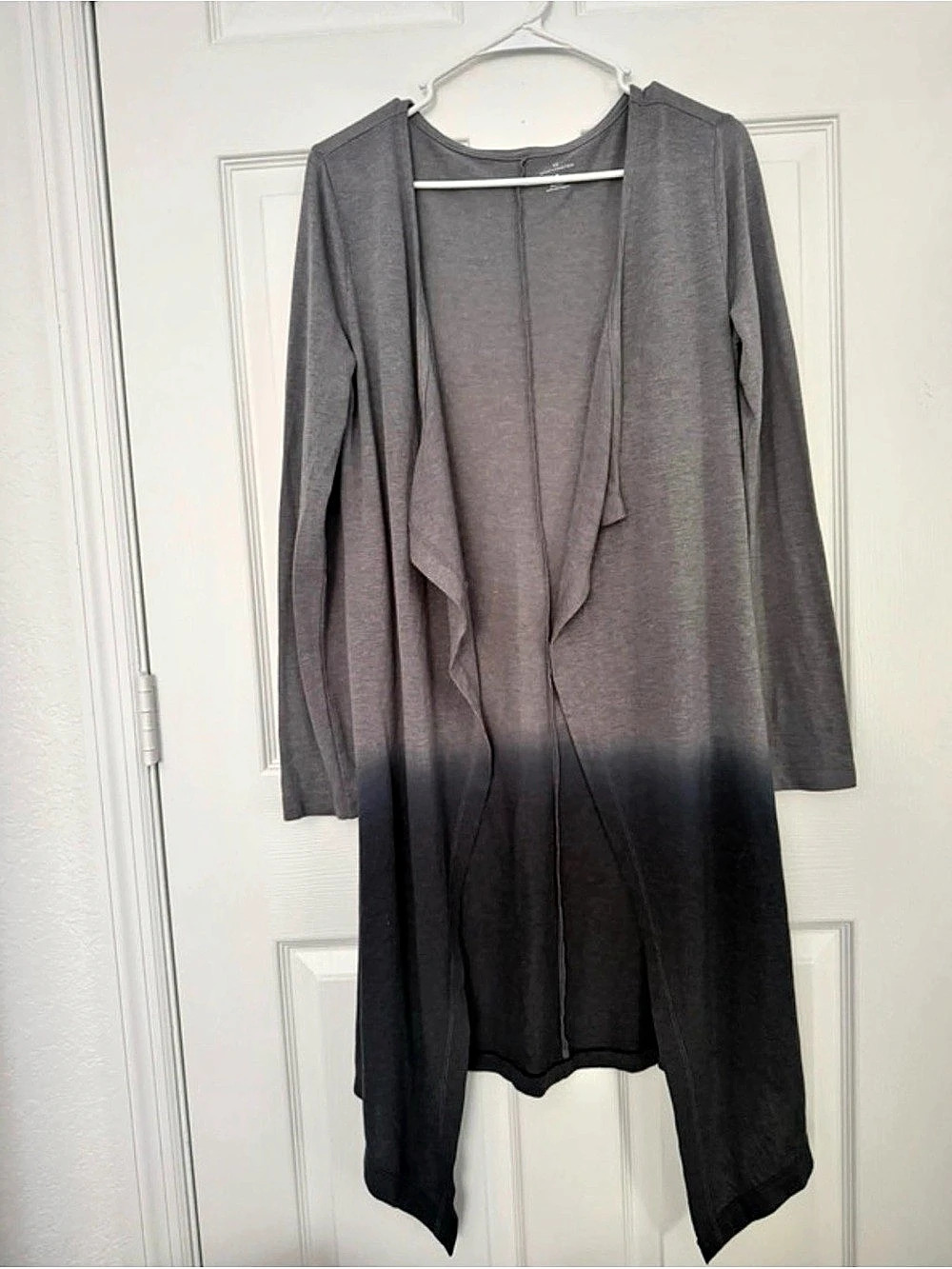 Worthington Color Block Cardigan in Gray & Black Size Medium
